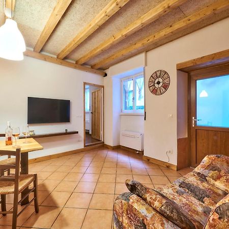 Casa “La Contrada” Villa Varenna Kültér fotó